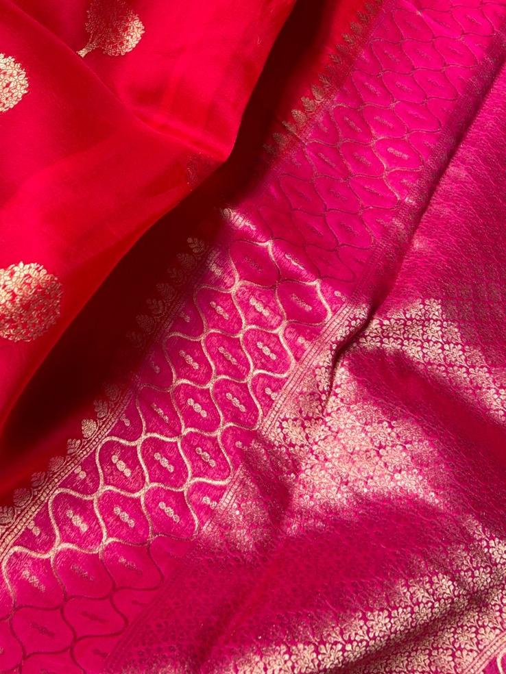 Gorgeous Pink and Red Kora Silk Saree with Hand Weaving