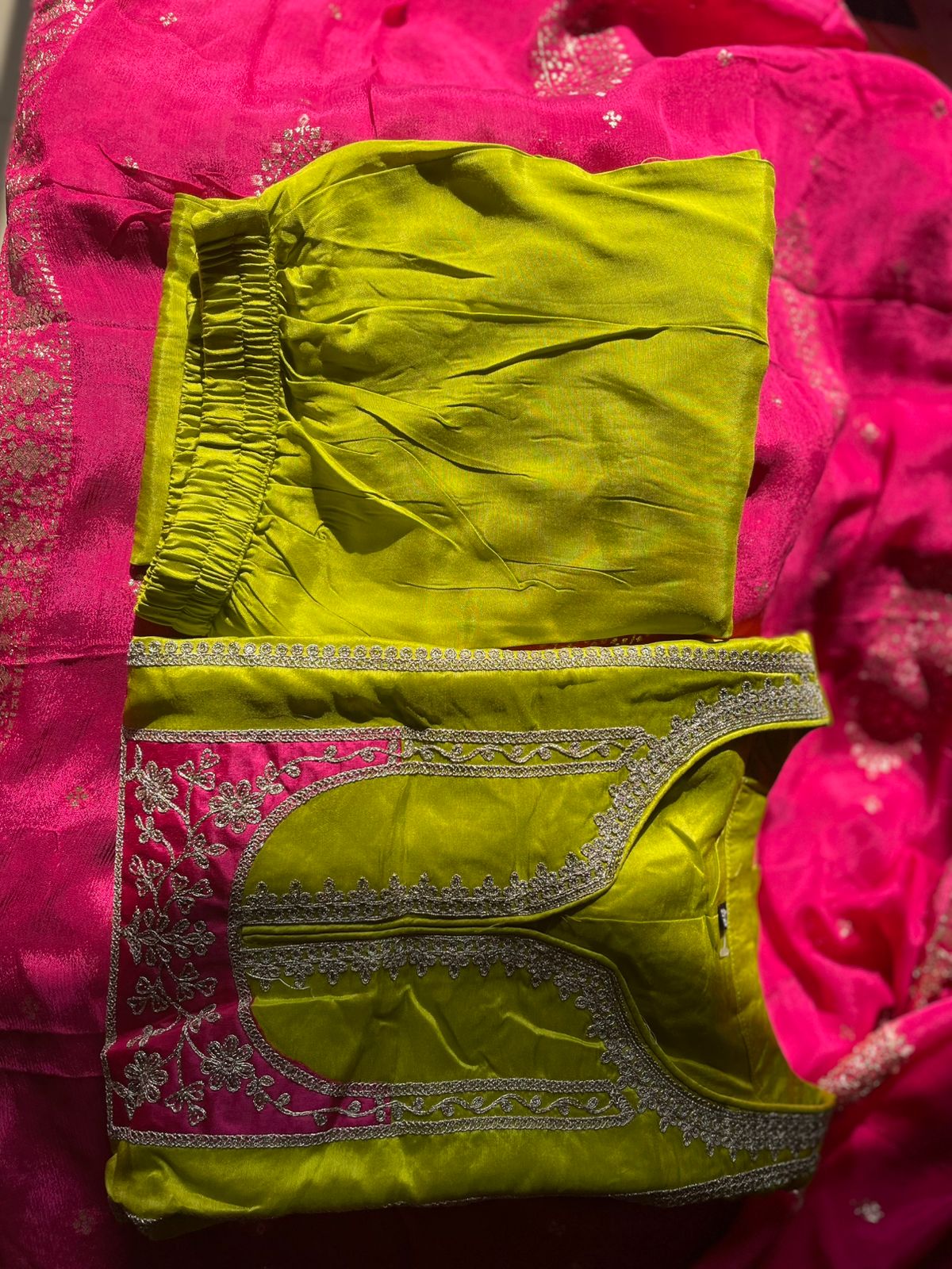 Neon Green Zari Embroidered Silk Kurta Set with Contrast Pink Dupatta
